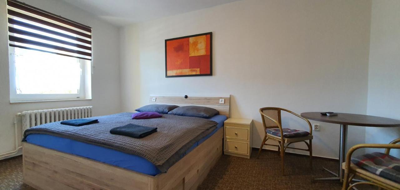 M-Tourist Hotel ปราก ภายนอก รูปภาพ